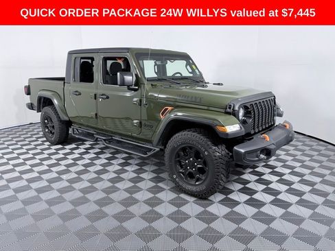 Used 2023 Jeep Gladiator Willys image 2