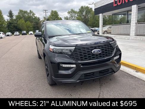 Used 2024 Ford Explorer ST-Line w/ Class IV Trailer Tow Package AWD/4WD image 4