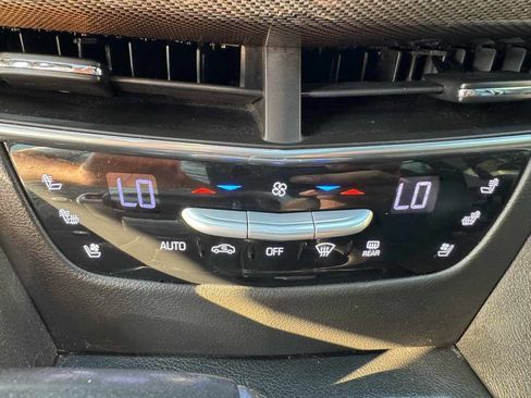 Used 2017 Cadillac CT6 Luxury AWD/4WD image 19