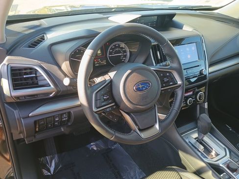 Used 2019 Subaru Forester Premium image 12