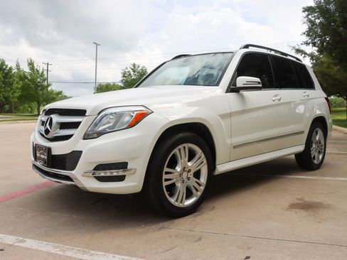 Used 2013 Mercedes-Benz GLK 350 2WD image 3