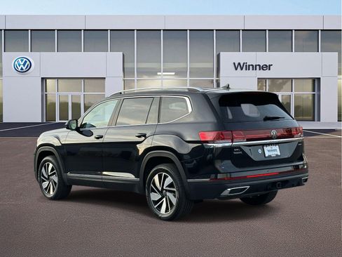 Used 2024 Volkswagen Atlas SEL AWD/4WD image 5