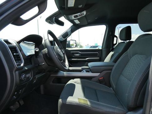 Used 2025 RAM 1500 Big Horn AWD/4WD image 20