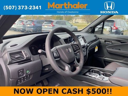 New 2026 Honda Ridgeline Black Edition image 11