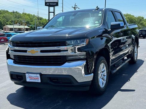 Used 2021 Chevrolet Silverado 1500 LT AWD/4WD image 8