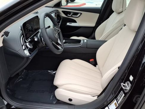 New 2026 Mercedes-Benz E 450 4MATIC Sedan image 14