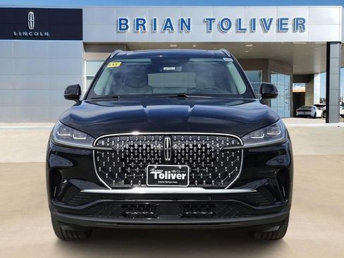 New 2026 Lincoln Aviator Reserve image 3