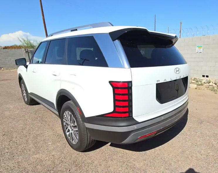 Used 2026 Hyundai Palisade SEL AWD/4WD image 4