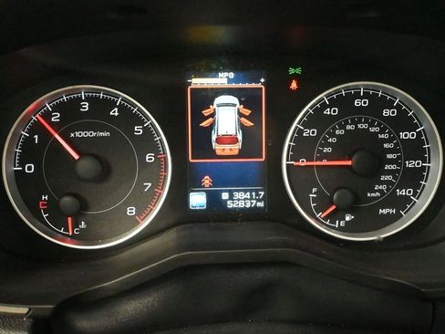 Used 2021 Subaru Ascent Premium w/ Convenience Package image 30