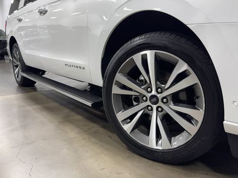 Used 2021 Ford Expedition Max Platinum image 20