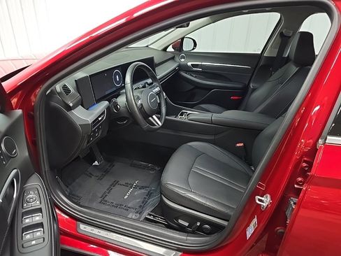 Used 2024 Hyundai Sonata Limited image 32