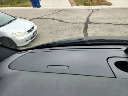 Used 2023 Mercedes-Benz Sprinter 2500 image 69