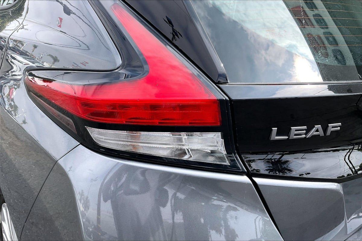 Used 2023 Nissan Leaf S FWD image 30