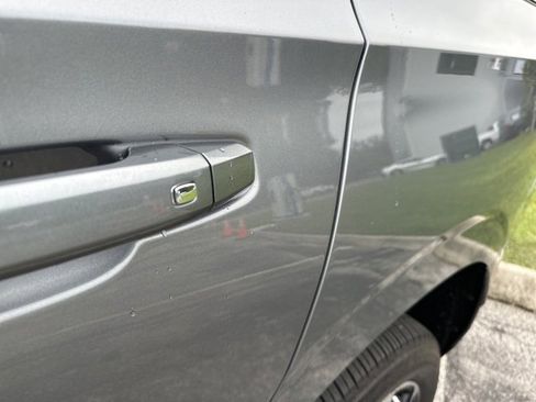 Used 2022 Chevrolet Tahoe RST w/ Sport Performance Package image 66