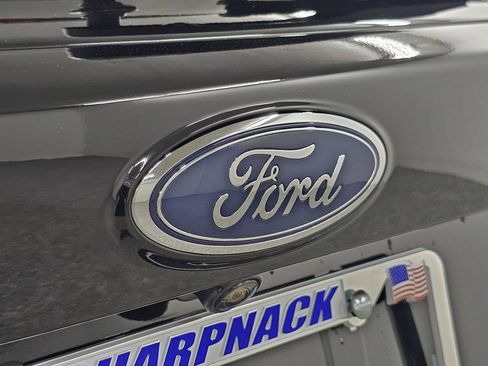 Used 2018 Ford Escape SE w/ SE Sync 3 Package FWD image 25