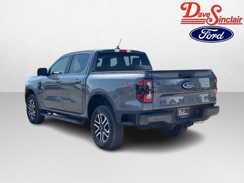 Used 2024 Ford Ranger Lariat w/ FX4 Off-Road Package AWD/4WD image 9