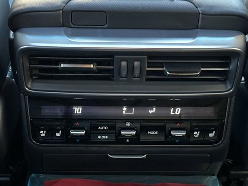 Used 2026 Lexus LX 700h Luxury image 14