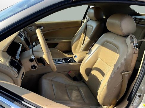 Used 2010 Jaguar XK Convertible image 15