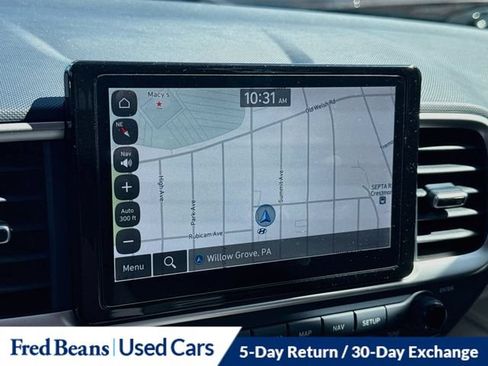 Used 2023 Hyundai Venue Limited w/ Cargo Package FWD image 15