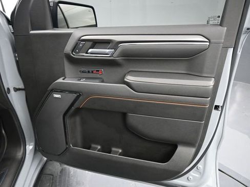Certified 2024 GMC Sierra 1500 AT4 w/ Technology Package image 9
