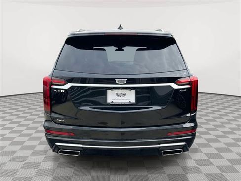 Used 2024 Cadillac XT6 Premium Luxury AWD/4WD image 5