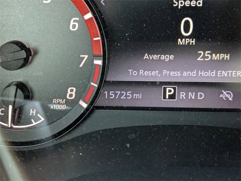 Used 2024 Nissan Frontier Pro-X image 29