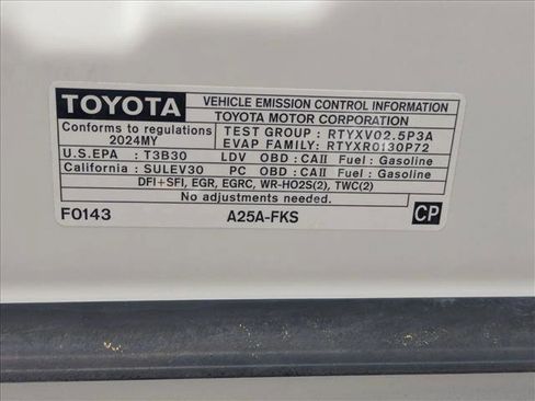 Used 2024 Toyota Camry SE image 23