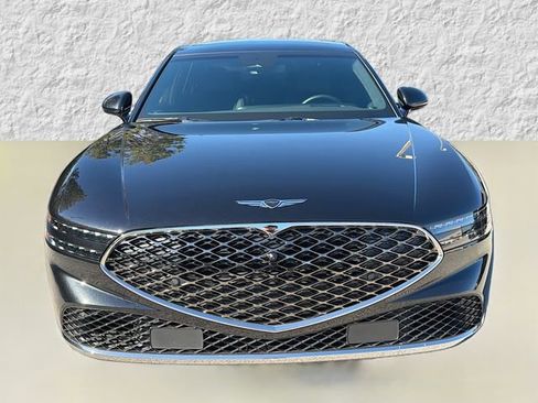 Used 2025 Genesis G90 3.5T image 8