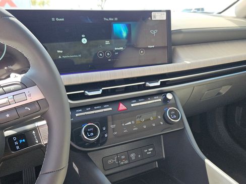 New 2025 Hyundai Sonata Limited image 12