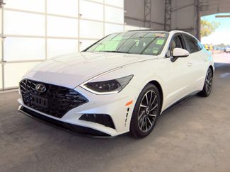 Used 2021 Hyundai Sonata Limited w/ Preferred Accessory Package FWD video 1