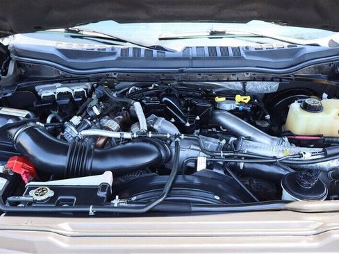 Used 2017 Ford F350 Platinum w/ Platinum Ultimate Package AWD/4WD image 11