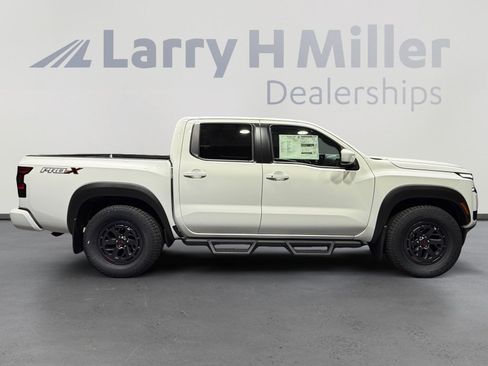 New 2026 Nissan Frontier Pro-X image 6