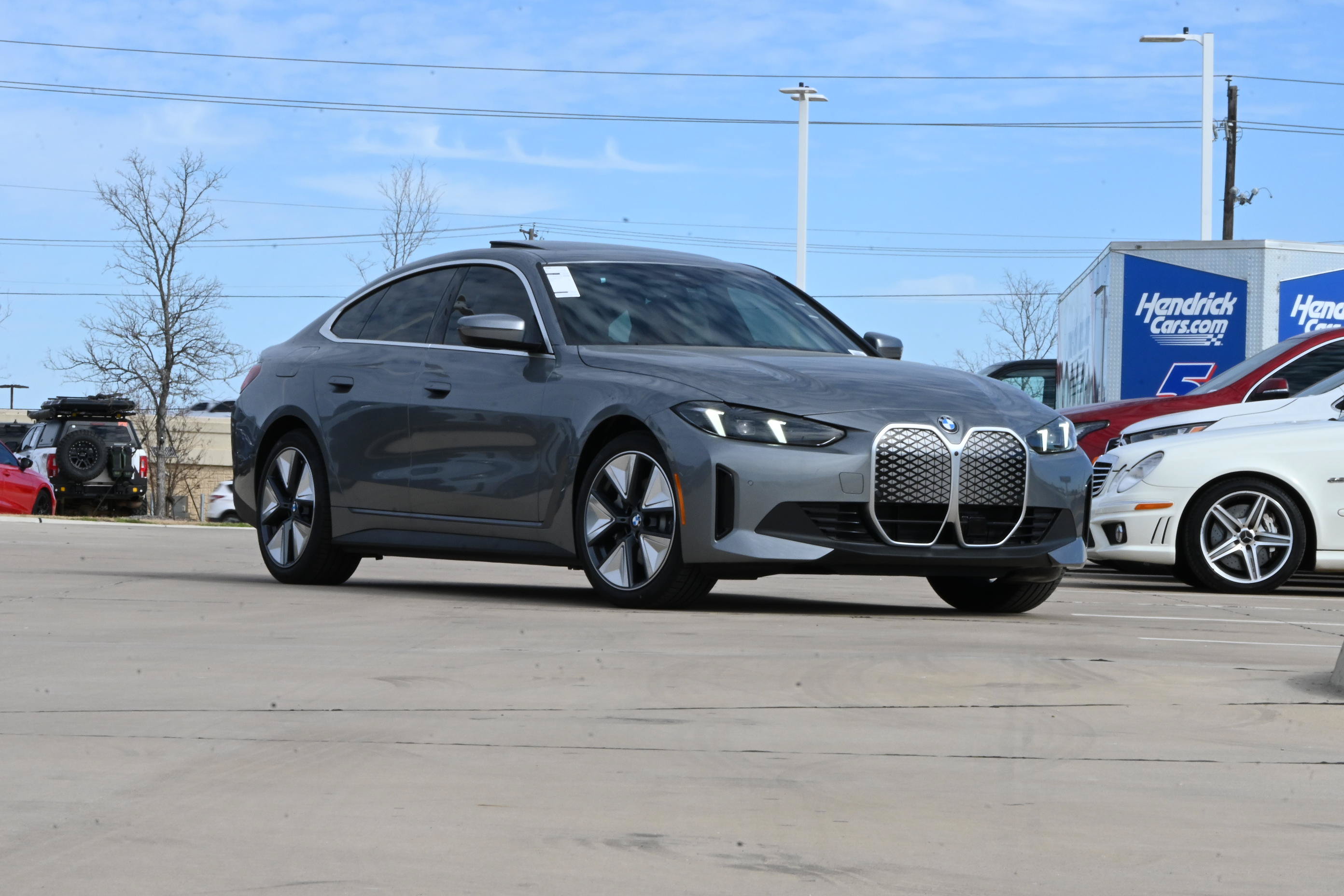 Used 2026 BMW i4 xDrive40i w/ Premium Package AWD/4WD image 1
