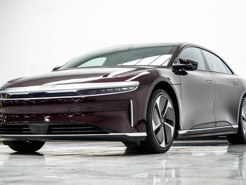 Used 2024 Lucid Air Touring AWD/4WD image 9