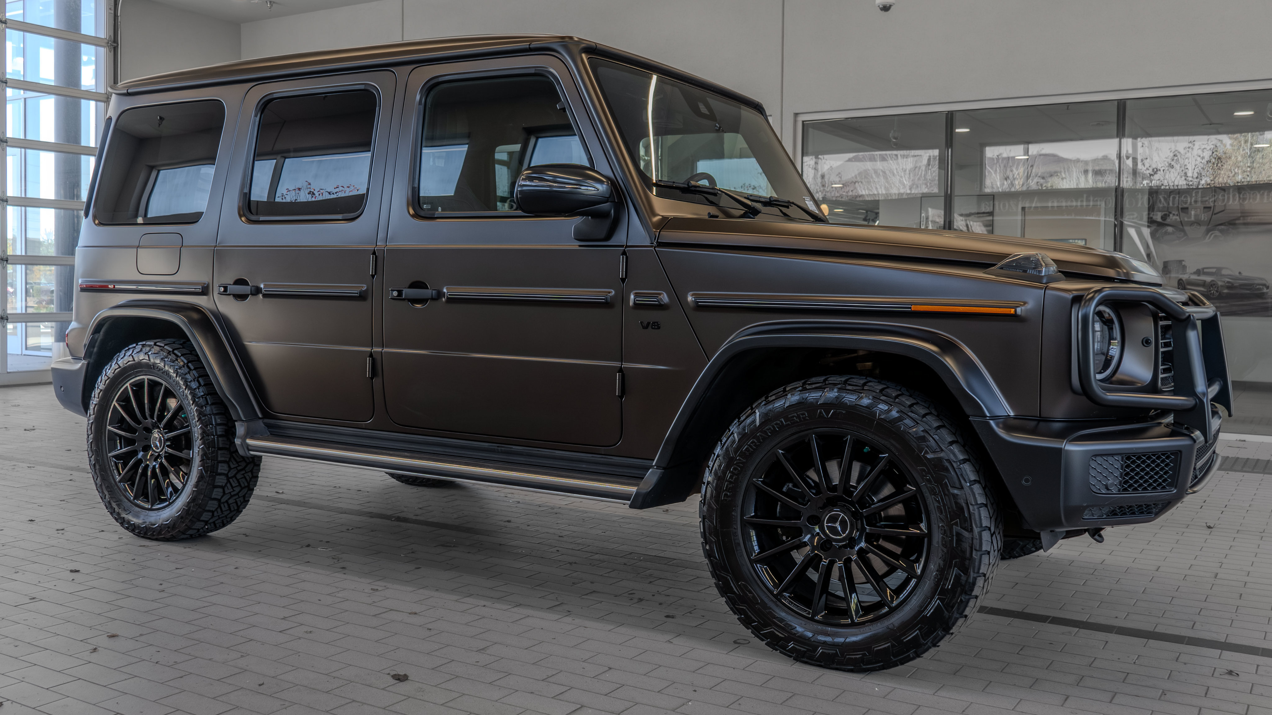 Used 2023 Mercedes-Benz G 550 image 12