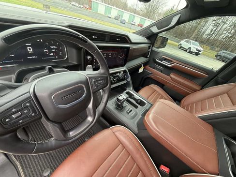 Used 2026 GMC Sierra 1500 Denali Ultimate AWD/4WD image 21