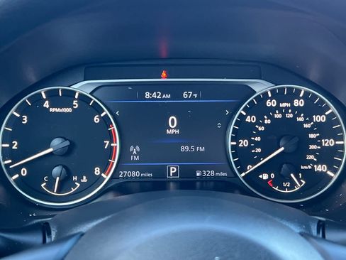 Used 2025 Nissan Altima 2.5 SV FWD image 26