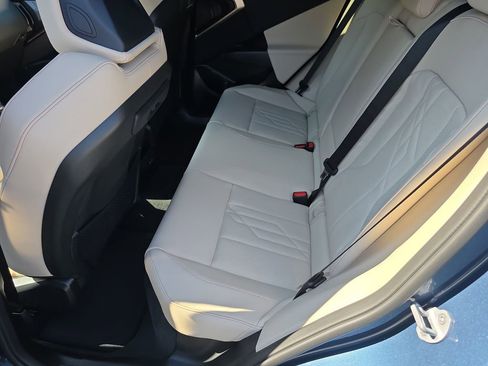 New 2025 BMW X3 xDrive30i w/ Premium Package image 10