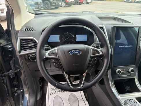 Used 2023 Ford Edge Titanium AWD/4WD image 25