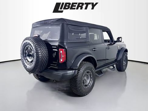 Used 2024 Ford Bronco Badlands image 7