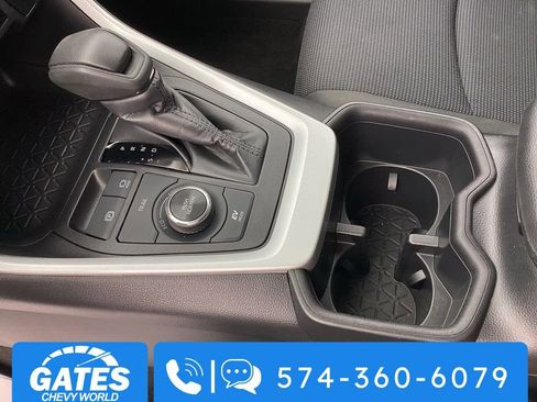 Used 2024 Toyota RAV4 LE image 27