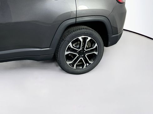 Used 2022 Jeep Compass Limited AWD/4WD image 28