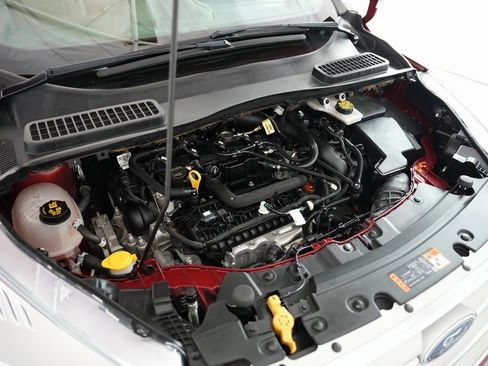 Used 2019 Ford Escape SE image 57