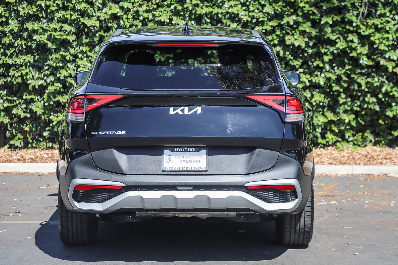 Used 2023 Kia Sportage EX FWD image 7