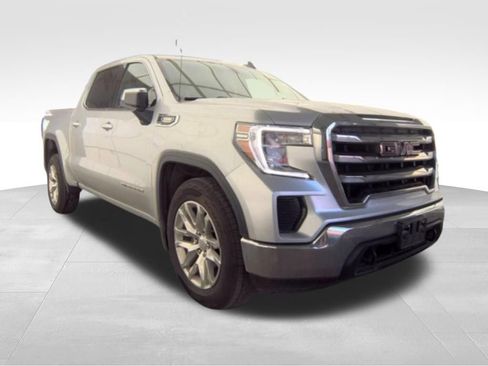 Used 2021 GMC Sierra 1500 SLE w/ X31 Off-Road Package AWD/4WD image 4
