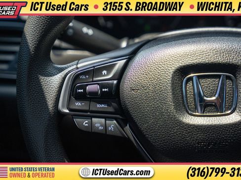 Used 2018 Honda Accord LX image 16