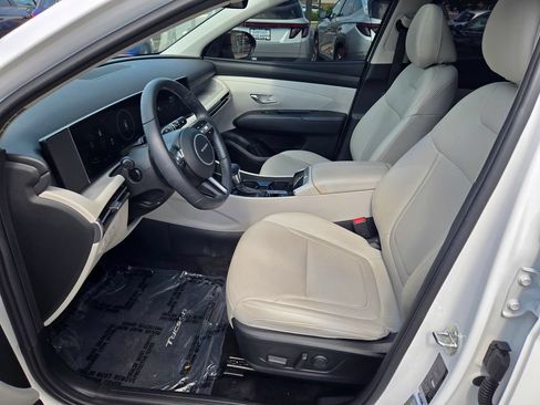 Certified 2025 Hyundai Tucson SEL AWD/4WD image 30