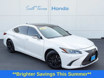 Used 2019 Lexus ES 350 w/ Accessory Package 2