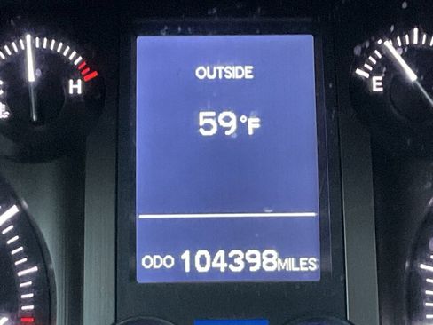 Used 2013 Lexus GX 460 image 25