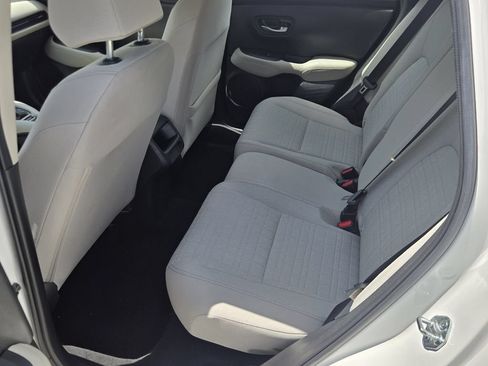Certified 2025 Honda HR-V LX image 10